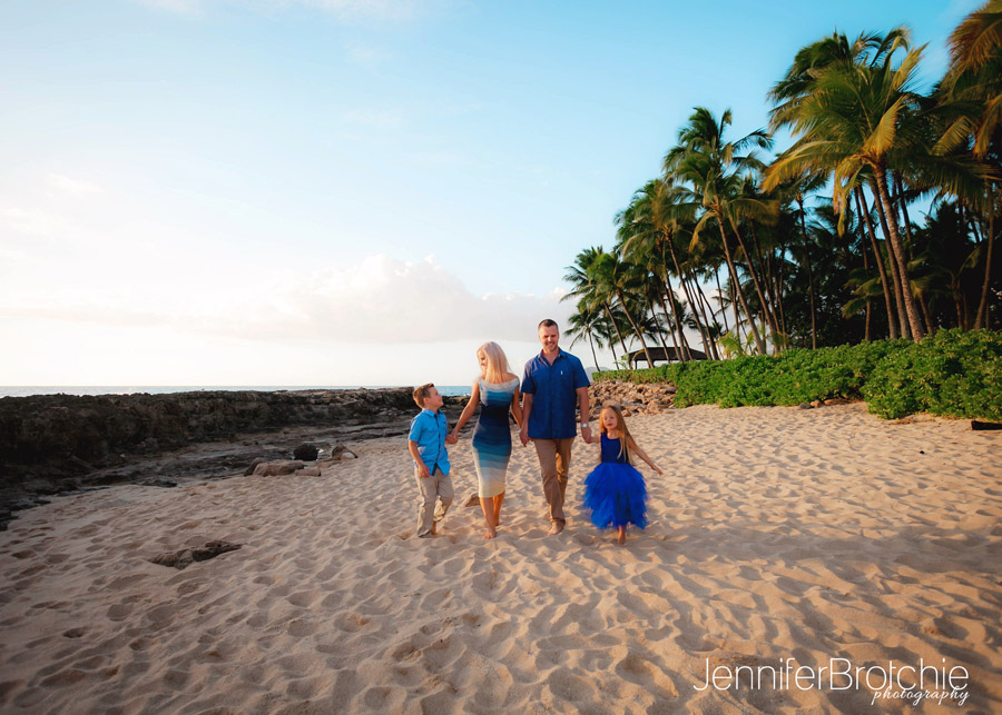 Oahu Photographer, Family Photos in Oahu, Disney Aulani Resort Photo Shoots, Photo Shoots in Waikiki, Best Affordable Photo Shoots Oahu