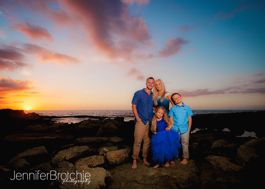 Oahu Photographer, Family Photos in Oahu, Disney Aulani Resort Photo Shoots, Photo Shoots in Waikiki, Best Affordable Photo Shoots Oahu