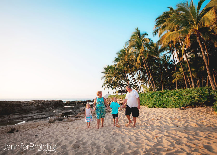 Oahu Photographer, Disney Aulani Resort Photo Shoots, Photographer in Waikiki, Turtle Bay Resort Beach Photographer, Best Affordable Photographer in Oahu