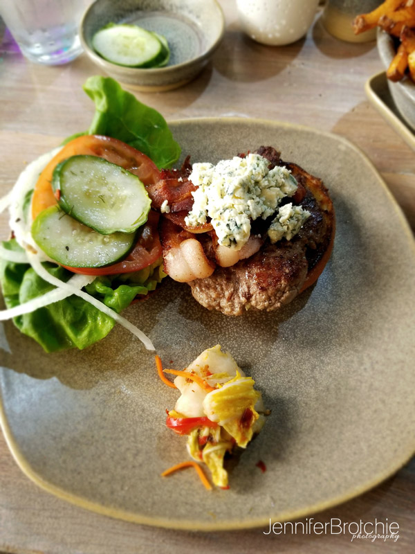 Oahu Photographer, Oahu Family Photographer, Beach Photo Shoots in Oahu, Photographer in Waikiki, Best Affordable Beach Photo Shoots