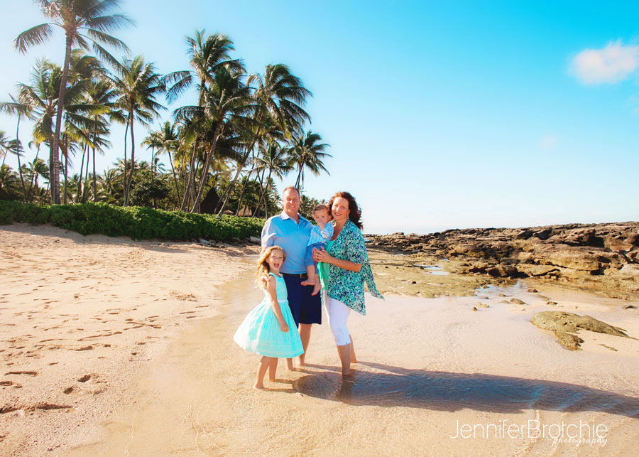 Oahu Photographer, Family Beach Photos on Oahu, Photo Shoots at the Beach, Oahu, Ko Olina Photographer, Turtle Bay Resort Photographer, Photographer near Disney Aulani Resort