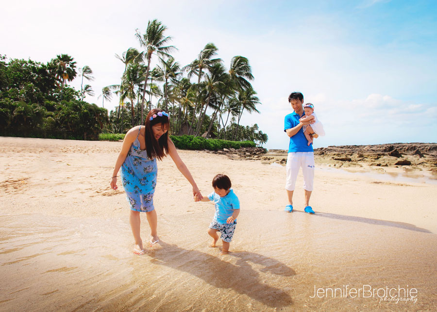 Oahu Photographer, Photographer in Ko Olina, Best Affordable Photographer Oahu, Disney Aulani Resort Family Photo Shoots