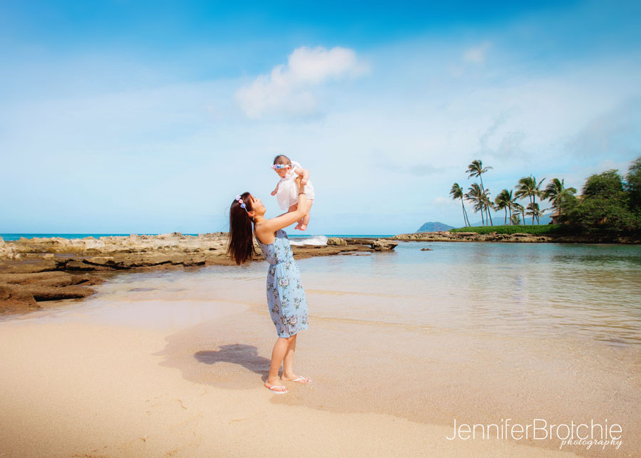 Oahu Photographer, Photographer in Ko Olina, Best Affordable Photographer Oahu, Disney Aulani Resort Family Photo Shoots