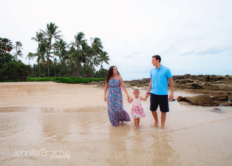 Oahu Photographer, Beach Photo Shoots in Ko Olina, Disney Aulani Photographer, Turtle Bay Family Portraits, Photographer near Waikiki