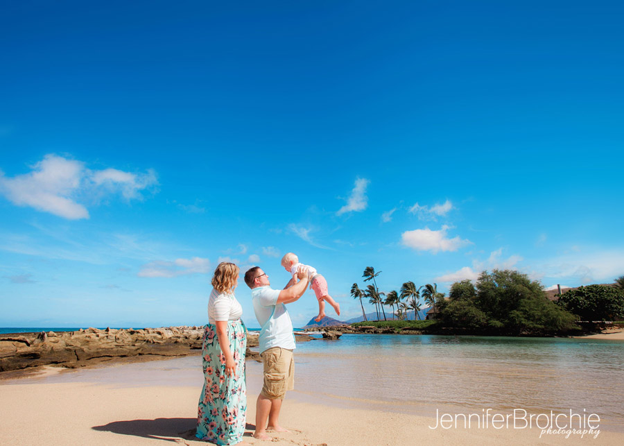 Oahu Photographer, Family Photographer in Oahu, Ko Olina Resort Beach Photo Shoots, Turtle Bay Resort Photo Shoot, Photographer near Waikiki, Best Affordable Beach Photos near Waikiki