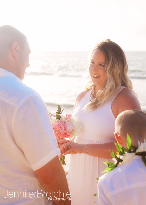 Oahu Beach Weddings, Eloping on Oahu, Affordable Beach Elopement Packages Oahu, Photographer on Oahu, Family Photographer at the Beach Oahu, KoOlina Beach Photo Shoots