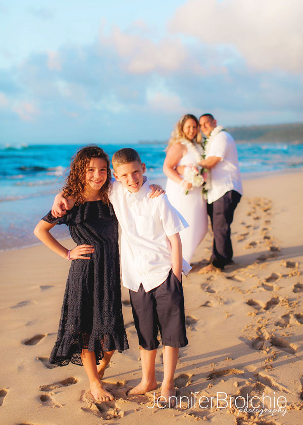 Oahu Beach Weddings, Eloping on Oahu, Affordable Beach Elopement Packages Oahu, Photographer on Oahu, Family Photographer at the Beach Oahu, KoOlina Beach Photo Shoots