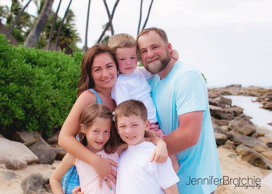 Oahu Photographer, Photographer in Ko Olina, Best Affordable Photographer Oahu, Disney Aulani Resort Family Photo Shoots