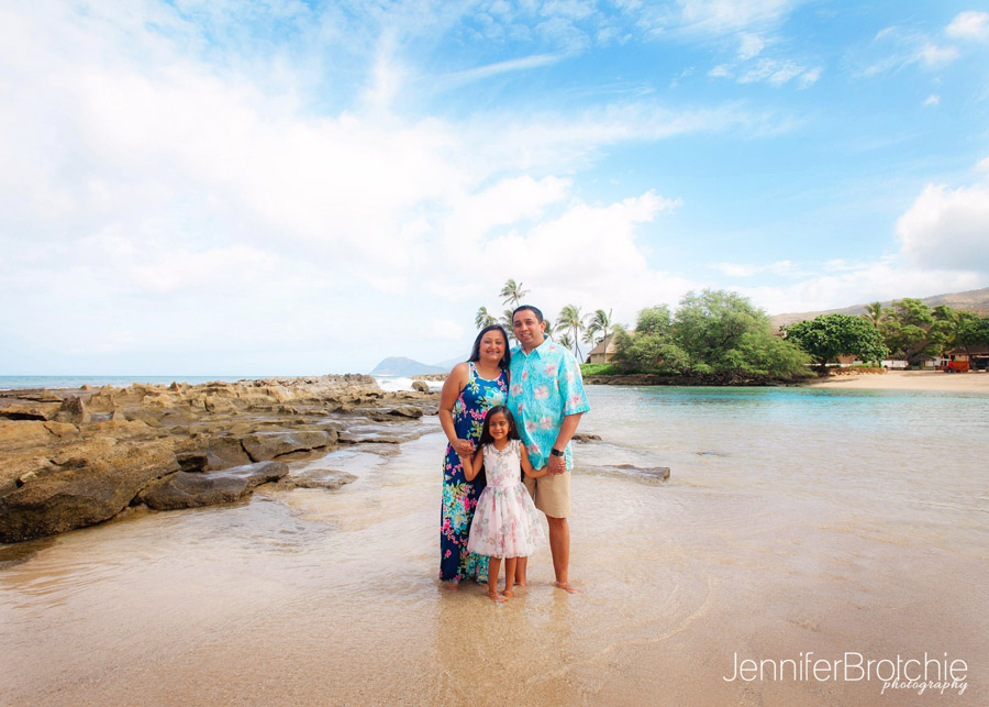 Oahu Beach Weddings, Eloping on Oahu, Affordable Beach Elopement Packages Oahu, Photographer on Oahu, Family Photographer at the Beach Oahu, KoOlina Beach Photo Shoots