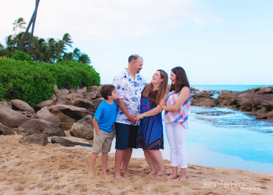 Oahu Photographer, Family Photographer in Oahu, Ko Olina Resort Beach Photo Shoots, Turtle Bay Resort Photo Shoot, Photographer near Waikiki, Best Affordable Beach Photos near Waikiki