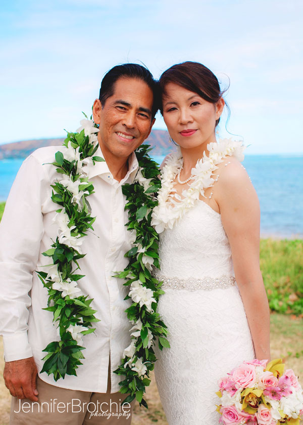 Oahu Beach Weddings, Eloping on Oahu, Affordable Beach Elopement Packages Oahu, Photographer on Oahu, Family Photographer at the Beach Oahu, KoOlina Beach Photo Shoots
