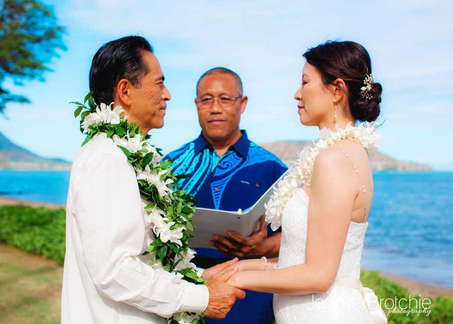 Oahu Beach Weddings, Eloping on Oahu, Affordable Beach Elopement Packages Oahu, Photographer on Oahu, Family Photographer at the Beach Oahu, KoOlina Beach Photo Shoots