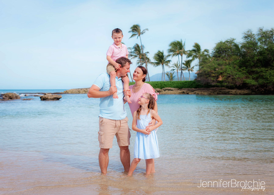 Oahu Photographer, Family Photographer in Oahu, Turtle Bay Resort Photographer, Photo Shoots near Waikiki, Ko Olina Beach Photographer, Disney Aulani Resort Photographer
