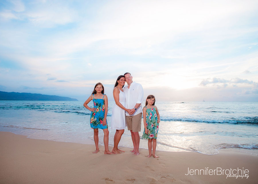 Oahu Photographer, Family Photographer in Oahu, Turtle Bay Resort Photographer, Photo Shoots near Waikiki, Ko Olina Beach Photographer, Disney Aulani Resort Photographer, Sunset Photos Oahu