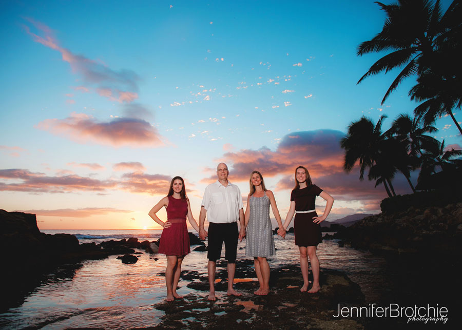 Oahu Photographer, Family Photographer in Oahu, Turtle Bay Resort Photographer, Photo Shoots near Waikiki, Ko Olina Beach Photographer, Disney Aulani Resort Photographer, Sunset Photos Oahu