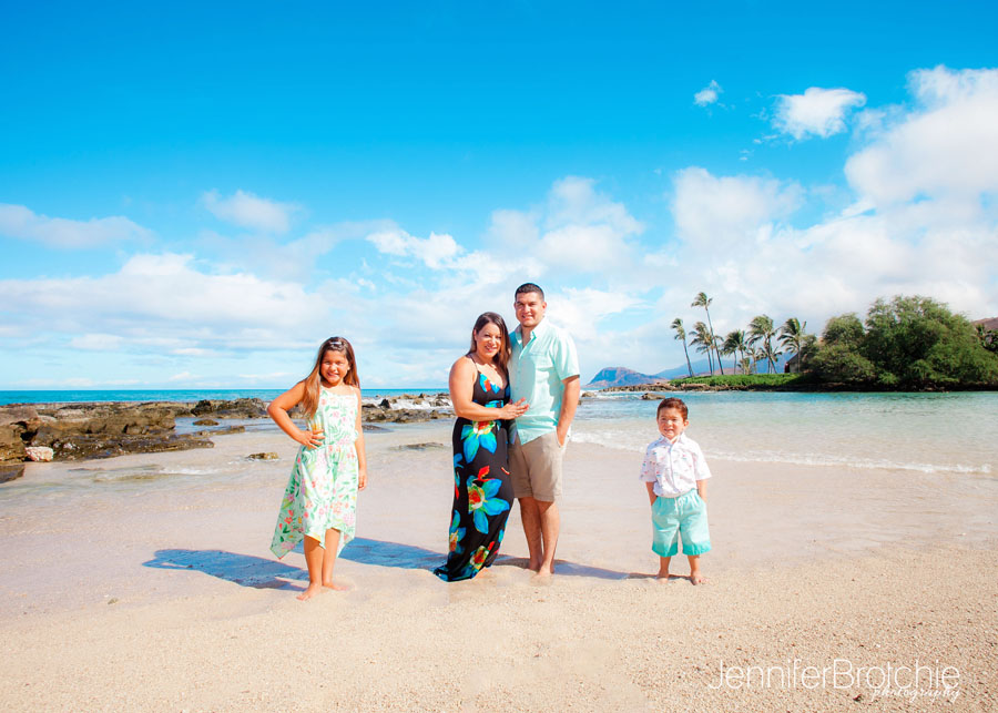 Oahu Photographer, Family Photographer in Oahu, Turtle Bay Resort Photographer, Photo Shoots near Waikiki, Ko Olina Beach Photographer, Disney Aulani Resort Photographer