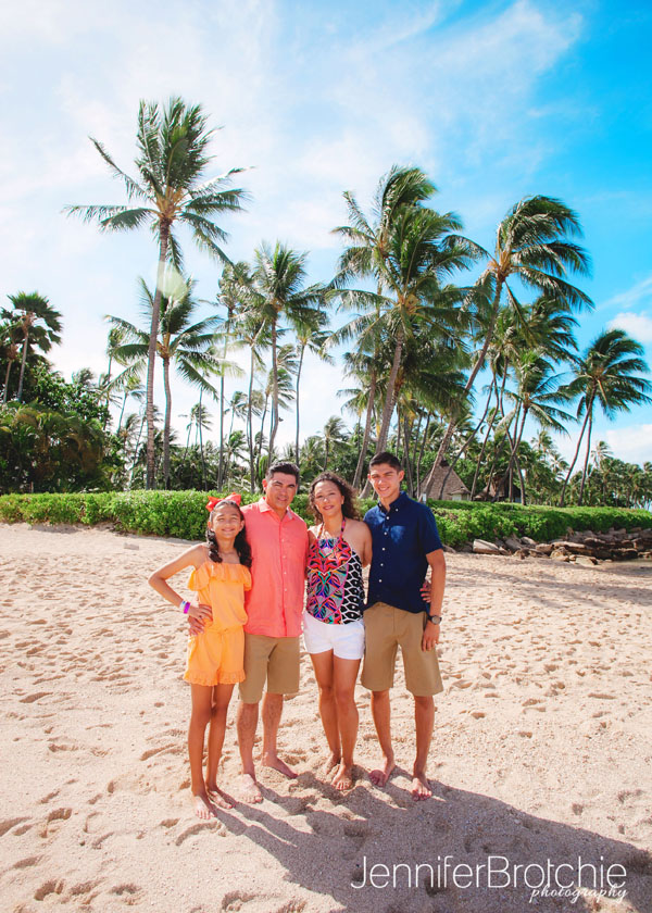 Oahu Photographer, Photographer in Ko Olina, Best Affordable Photographer Oahu, Disney Aulani Resort Family Photo Shoots