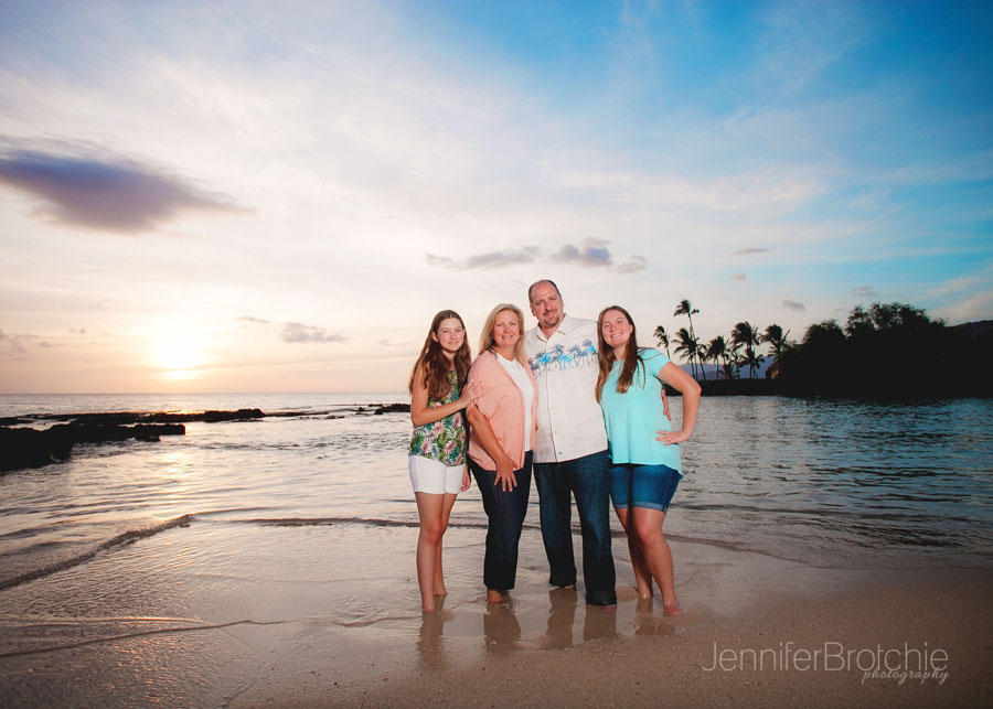 Oahu Photographer, Family Photographer in Oahu, Turtle Bay Resort Photographer, Photo Shoots near Waikiki, Ko Olina Beach Photographer, Disney Aulani Resort Photographer, Sunset Photos Oahu
