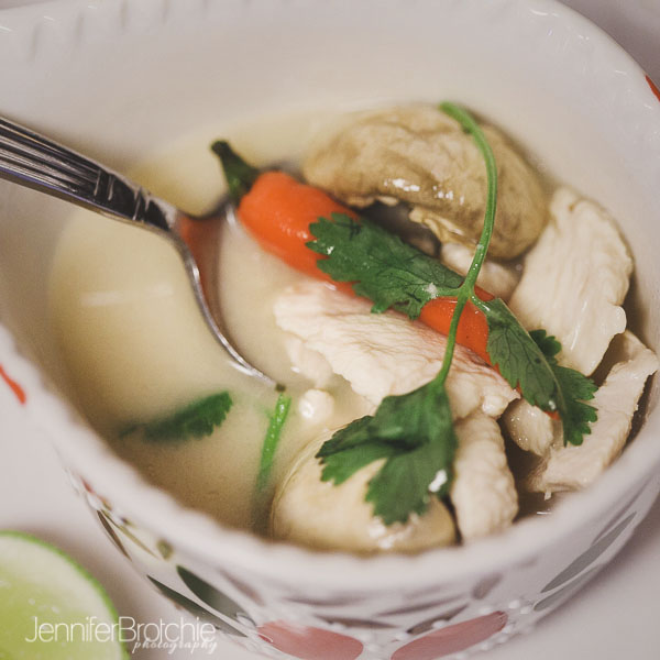 thai coconut lemongrass soup, thai food recipes, food photography, oahu professional photos