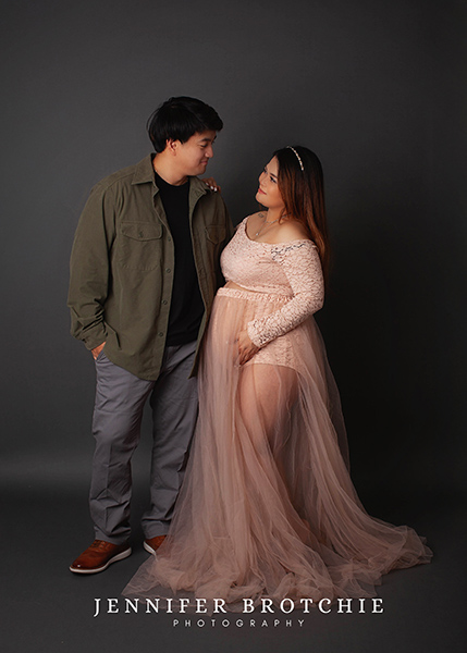 Redlands Maternity Affordable Photoshoots, Redlands Studio Portraits